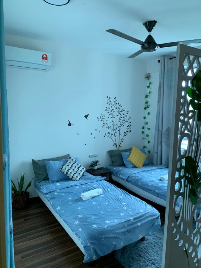 Tr Penang House For Large Family Getaways Apartment Bayan Lepas Exterior photo